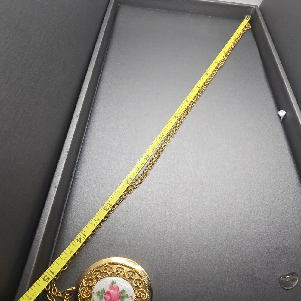 VTG Avon Pink Rose Guilloche Enamel Locket Necklace 32" Gold Tone Uncas - Picture 13 of 16
